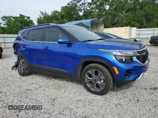 2024 Kia Seltos S z VIN KNDEU2AA7R7583412, wystawiony jako Copart lot #53721595 z przebiegiem 7 257 mil mil oraz Szkoda całkowita • Salvage title. Historia ofert i sprzedaży dostępna na DreamBid. Obrazek 4.