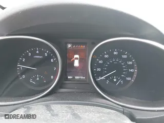2017 Hyundai Santa Fe Limited Ultimate with VIN KM8SRDHF8HU208593, listed as a IAAI auction lot 42081150 with 129,112 mi miles. Bid and sale history available at carsss.com. Image 7.