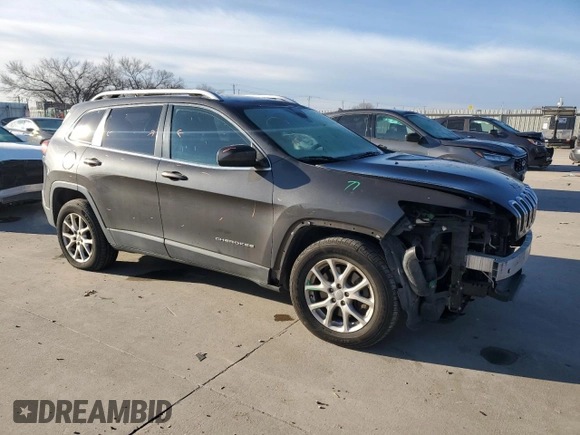 2014 Jeep Cherokee Altitude with VIN 1C4PJMCS6EW286795, listed as a Copart auction lot 88283055 with 111,363 mi miles and Salvage Title. Bid and sale history available at carsss.com. Image 4.