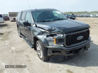 2018 Ford F-150 XL z VIN 1FTEW1EP9JKF56149, wystawiony jako IAAI lot #42066727 z przebiegiem 73 689 mil mil oraz . Historia ofert i sprzedaży dostępna na DreamBid. Obrazek 1.