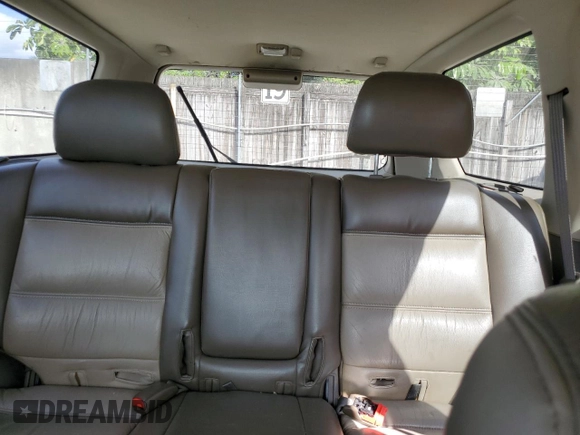 2001 Mitsubishi Montero ES z VIN JA4LS21H21P033625, wystawiony jako Copart lot #49041615 z przebiegiem 119 433 mil mil oraz Szkoda całkowita • Salvage title. Historia ofert i sprzedaży dostępna na DreamBid. Obrazek 10.