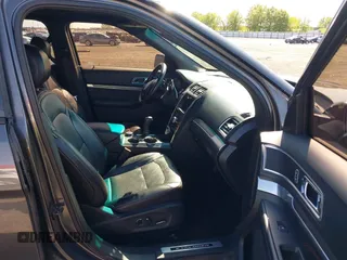 2016 Ford Explorer Sport z VIN 1FM5K8GT7GGA34450, wystawiony jako IAAI lot #41971515 z przebiegiem 197 837 mil mil oraz . Historia ofert i sprzedaży dostępna na DreamBid. Obrazek 5.