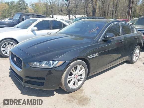 2018 Jaguar XE 25t Premium with VIN SAJAD4FX5JCP22618, listed as a IAAI auction lot 41910986 with 111,256 mi miles. Bid and sale history available at carsss.com. Image 2.