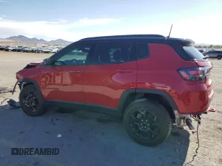2024 Jeep Compass Trailhawk with VIN 3C4NJDDN3RT585348, listed as a Copart auction lot 53339075 with 1,355 mi miles and Salvage title. Bid and sale history available at DreamBid. Image 2.