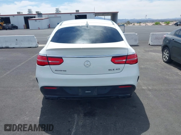 2019 Mercedes-Benz GLE 43 AMG with VIN 4JGED6EBXKA126365, listed as a IAAI auction lot 42034448 with 33,882 mi miles and . Bid and sale history available at DreamBid. Image 17.