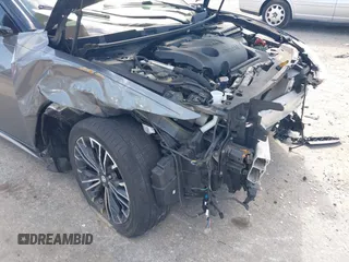 2018 Nissan Maxima SV with VIN 1N4AA6AP2JC385535, listed as a IAAI auction lot 42299100 with 81,431 mi miles and . Bid and sale history available at DreamBid. Image 19.