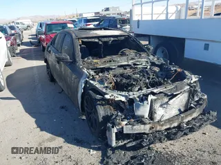 2019 BMW 3 Series 330i with VIN WBA5R1C58KFH10594, listed as a IAAI auction lot 41501625 with Not Provided miles and . Bid and sale history available at DreamBid. Image 6.