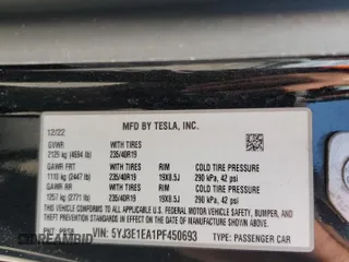 2023 Tesla Model 3 z VIN 5YJ3E1EA1PF450693, wystawiony jako Copart lot #63134005 z przebiegiem 65 116 mil mil oraz Czysty tytuł • Clean title. Historia ofert i sprzedaży dostępna na DreamBid. Obrazek 13.