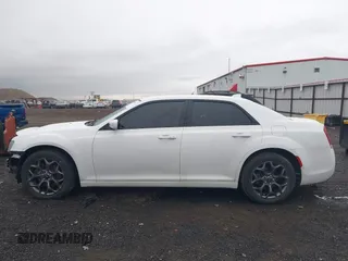 2017 Chrysler 300 S with VIN 2C3CCAGG8HH513893, listed as a IAAI auction lot 41939261 with 75,512 mi miles and . Bid and sale history available at carsss.com. Image 15.