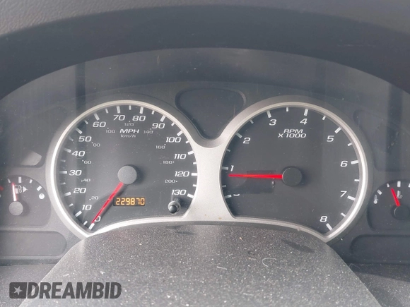 2005 Chevrolet Equinox LS with VIN 2CNDL23F056199131, listed as a IAAI auction lot 42136537 with 229,870 mi miles and . Bid and sale history available at DreamBid. Image 7.