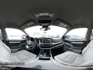 2018 Toyota Highlander LE with VIN 5TDZZRFH1JS246973, listed as a IAAI auction lot 41724379 with 185,461 mi miles and . Bid and sale history available at DreamBid. Image 18.