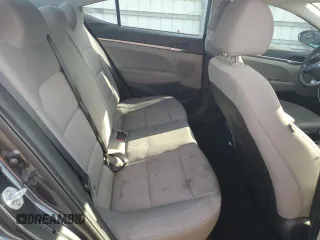 2020 Hyundai Elantra SE z VIN 5NPD74LF6LH576168, wystawiony jako Copart lot #58530095 z przebiegiem 59 649 mil mil oraz Szkody całkowita. Historia ofert i sprzedaży dostępna na DreamBid. Obrazek 10.