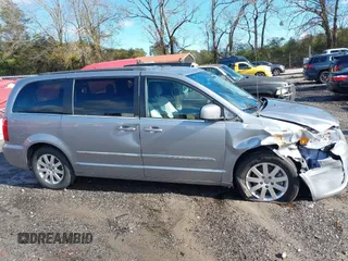 2013 Chrysler Town & Country Touring with VIN 2C4RC1BG8DR775222, listed as a IAAI auction lot 41080043 with 248,000 mi miles. Bid and sale history available at carsss.com. Image 13.