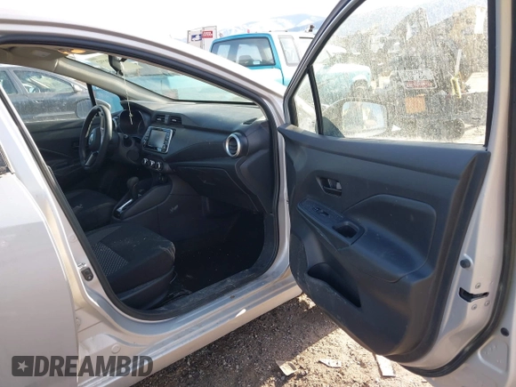 2020 Nissan Versa S with VIN 3N1CN8DV1LL861717, listed as a IAAI auction lot 41646592 with 100,107 mi miles. Bid and sale history available at carsss.com. Image 5.