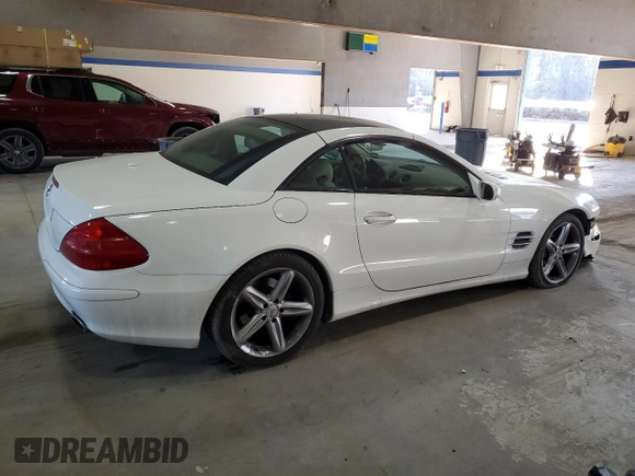 2006 Mercedes-Benz SL 500 with VIN WDBSK75F06F115114, listed as a Copart auction lot 42569065 with 60,360 mi miles and Salvage title. Bid and sale history available at DreamBid. Image 3.