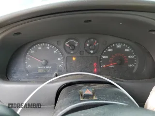 2006 Ford Ranger XL z VIN 1FTYR10D96PA86345, wystawiony jako Copart lot #44369105 z przebiegiem 179 273 mil mil oraz Nie do naprawy. Historia ofert i sprzedaży dostępna na DreamBid. Obrazek 9.