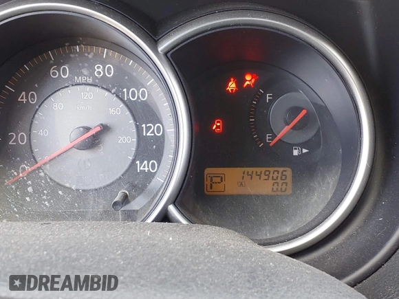 2007 Nissan Versa SL z VIN 3N1BC13E87L382677, wystawiony jako IAAI lot #36512894 z przebiegiem 144 906 mil mil oraz . Historia ofert i sprzedaży dostępna na DreamBid. Obrazek 12.