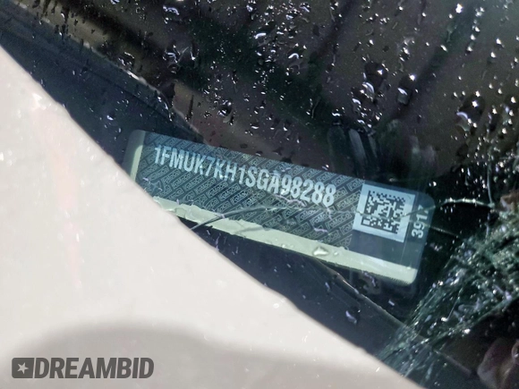 2025 Ford Explorer ST-Line with VIN 1FMUK7KH1SGA98288, listed as a Copart auction lot 60462225 with 10,148 mi miles and Salvage title. Bid and sale history available at DreamBid. Image 13.