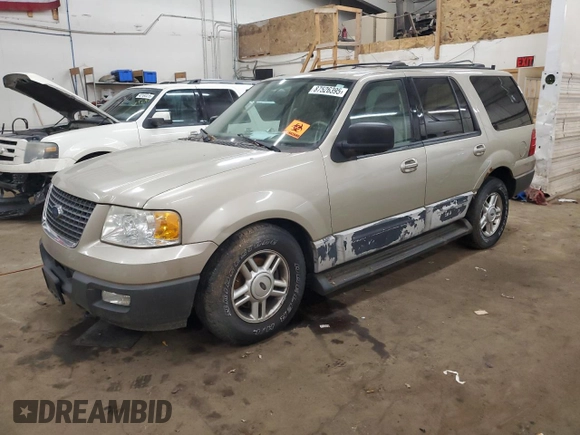 2004 Ford Expedition Special Service with VIN 1FMPU16L14LA46818, listed as a Copart auction lot 87526395 with 123,687 mi miles and Clean Title. Bid and sale history available at carsss.com. Image 1.