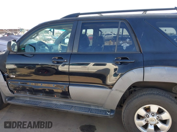2003 Toyota 4Runner SR5 with VIN JTEZT14R030007432, listed as a IAAI auction lot 41850284 with 174,108 mi miles. Bid and sale history available at carsss.com. Image 15.