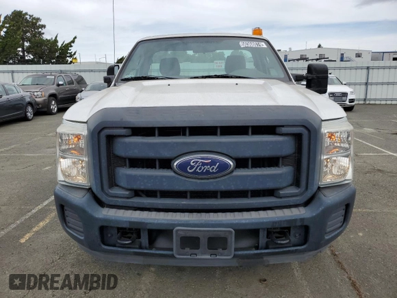 2013 Ford F-250 XL with VIN 1FTBF2A60DEB82054, listed as a Copart auction lot 50368074 with 34,182 mi miles and Clean Title. Bid and sale history available at DreamBid. Image 5.