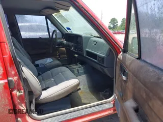 1994 Jeep Cherokee SE с VIN 1J4FT28S5RL151358, выставлен на аукционе IAAI как лот 42330714 с пробегом 202 702 миль миль и . История ставок и продаж доступна на DreamBid. Изображение 5.