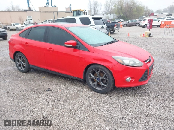 2013 Ford Focus SE with VIN 1FADP3F28DL285161, listed as a IAAI auction lot 41904636 with 178,795 mi miles. Bid and sale history available at carsss.com. Image 1.