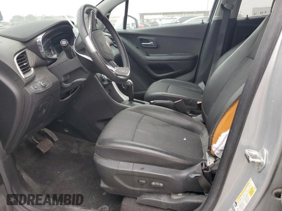 2022 Chevrolet Trax LT with VIN KL7CJLSM7NB503125, listed as a Copart auction lot 44001865 with 12,464 mi miles and Salvage Title. Bid and sale history available at carsss.com. Image 7.