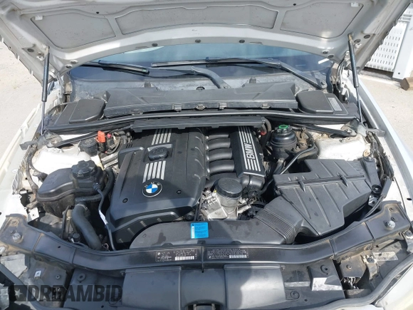 2011 BMW 3 Series 328i with VIN WBAPH5C51BA441481, listed as a IAAI auction lot 41891465 with 116,780 mi miles and . Bid and sale history available at carsss.com. Image 10.