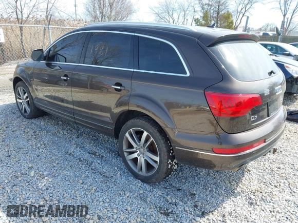 2011 Audi Q7 3.0L TDI Premium Plus with VIN WA1LMAFE9BD005066, listed as a IAAI auction lot 41781981 with 164,428 mi miles. Bid and sale history available at carsss.com. Image 3.