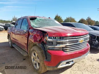 2021 Chevrolet Silverado 1500 High Country with VIN 3GCUYHET8MG141704, listed as a IAAI auction lot 41635846 with 50,425 mi miles. Bid and sale history available at carsss.com. Image 1.