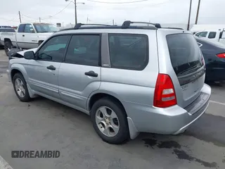 2004 Subaru Forester XS z VIN JF1SG65654H740290, wystawiony jako IAAI lot #42170902 z przebiegiem 176 125 mil mil oraz . Historia ofert i sprzedaży dostępna na DreamBid. Obrazek 3.