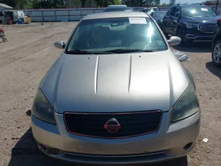 2005 Nissan Altima 3.5 SE with VIN 1N4BL11D95N905862, listed as a IAAI auction lot 41968915 with 191,646 mi miles. Bid and sale history available at carsss.com. Image 12.