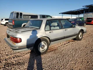 1988 Pontiac Bonneville с VIN 1G2HZ54C1JW300580, выставлен на аукционе Copart как лот 78515114 с пробегом 191 243 миль миль и Чистый • Clean title. История ставок и продаж доступна на DreamBid. Изображение 3.