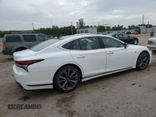 2020 Lexus LS with VIN JTHF51FF3L5010461, listed as a Copart auction lot 62300414 with 24,911 mi miles and Non Repairable. Bid and sale history available at carsss.com. Image 3.