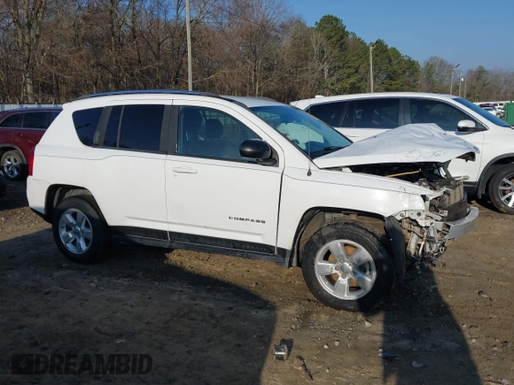 2013 Jeep Compass Sport with VIN 1C4NJCBA6DD102332, listed as a IAAI auction lot 41495235 with 213,018 mi miles. Bid and sale history available at carsss.com. Image 14.