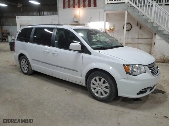 2014 Chrysler Town & Country Touring with VIN 2C4RC1BG5ER293177, listed as a Copart auction lot 44735055 with 115,211 mi miles and Salvage Title. Bid and sale history available at carsss.com. Image 4.