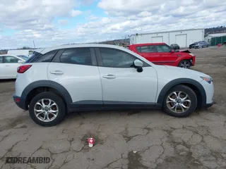 2016 Mazda CX-3 Sport with VIN JM1DKFB75G0127698, listed as a IAAI auction lot 41691057 with 1 mi miles. Bid and sale history available at carsss.com. Image 12.