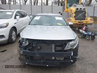 2016 Kia Optima LX Turbo with VIN 5XXGT4L1XGG006432, listed as a IAAI auction lot 41620038 with 137,210 mi miles. Bid and sale history available at carsss.com. Image 13.
