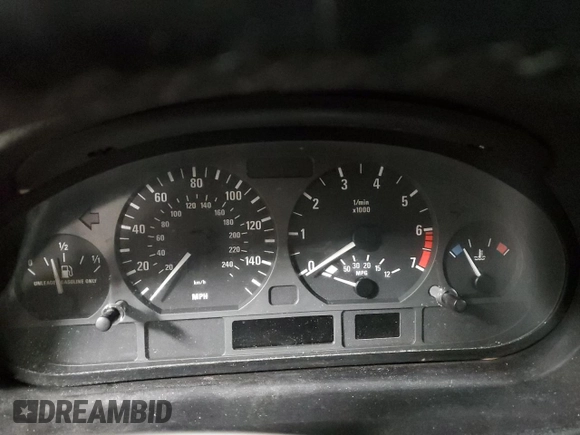 2002 BMW 3 Series 325i with VIN WBAET37452NJ21164, listed as a Copart auction lot 45748215 with 0 mi miles and Salvage Title. Bid and sale history available at carsss.com. Image 9.