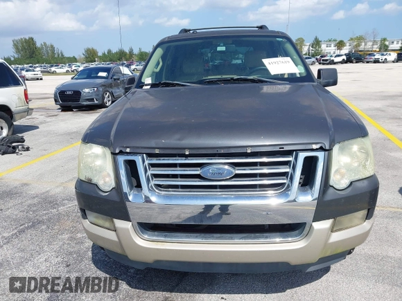 2007 Ford Explorer Eddie Bauer с VIN 1FMEU64E47UB74140, выставлен на аукционе IAAI как лот 41927619 с пробегом 179 888 миль миль и . История ставок и продаж доступна на DreamBid. Изображение 6.