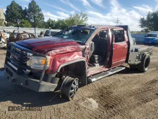 2015 GMC Sierra 3500HD SLT z VIN 1GT423E87FF520827, wystawiony jako Copart lot #71256494 z przebiegiem 184 094 mil mil oraz Nie do naprawy • Non repairable. Historia ofert i sprzedaży dostępna na DreamBid. Obrazek 1.