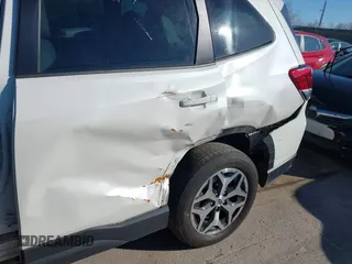 2023 Subaru Forester Premium с VIN JF2SKADC2PH472906, выставлен на аукционе IAAI как лот 41804166 с пробегом 12 294 миль миль и . История ставок и продаж доступна на DreamBid. Изображение 6.