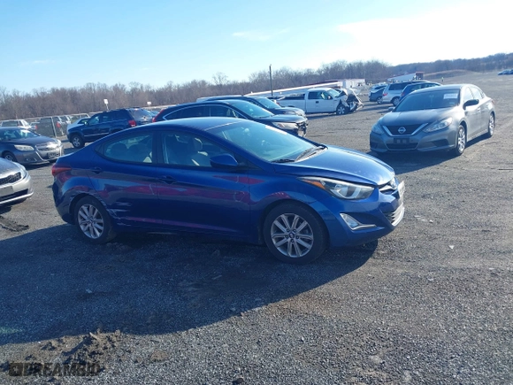 2016 Hyundai Elantra SE with VIN 5NPDH4AE1GH720562, listed as a IAAI auction lot 41723971 with 82,573 mi miles. Bid and sale history available at carsss.com. Image 13.