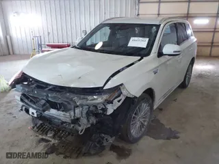 2020 Mitsubishi Outlander PHEV SEL with VIN JA4J24A55LZ008945, listed as a IAAI auction lot 41632264 with 87,133 mi miles. Bid and sale history available at carsss.com. Image 2.