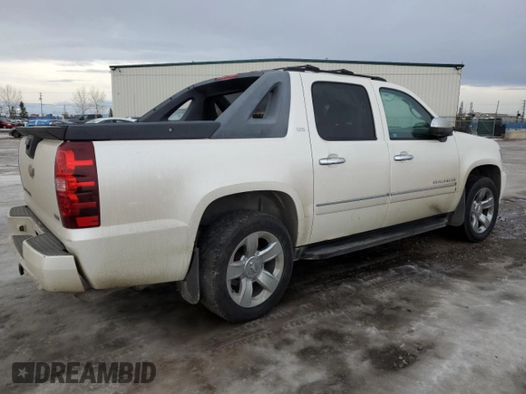 2010 Chevrolet Avalanche with VIN 3GNVKGE24AG273420, listed as a Copart auction lot 86592044 with 173,596 mi miles and Non Repairable. Bid and sale history available at DreamBid. Image 3.
