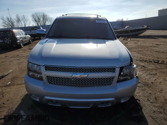 2013 Chevrolet Suburban LS with VIN 1GNSKHE7XDR139052, listed as a Copart auction lot 84878314 with 219,943 mi miles and Clean Title. Bid and sale history available at carsss.com. Image 5.