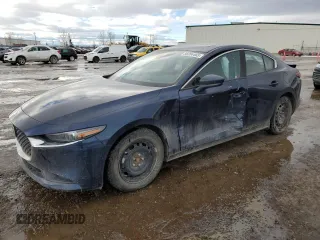 2020 Mazda 3 Preferred z VIN 3MZBPBDMXLM139970, wystawiony jako Copart lot #88204465 z przebiegiem 56 684 mil mil oraz Szkoda całkowita • Salvage title. Historia ofert i sprzedaży dostępna na DreamBid. Obrazek 1.