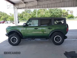 2022 Ford Bronco с VIN 1FMEE5DP8NLB42657, выставлен на аукционе IAAI как лот 42594780 с пробегом 19 607 миль миль и . История ставок и продаж доступна на DreamBid. Изображение 14.