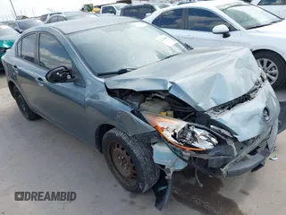 2013 Mazda 3 i Sport with VIN JM1BL1U76D1702885, listed as a IAAI auction lot 42152806 with 139,041 mi miles and . Bid and sale history available at DreamBid. Image 1.